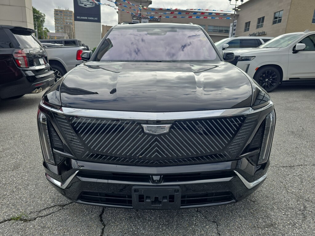 Certified 2026 CADILLAC VISTIQ Premium Luxury SUV