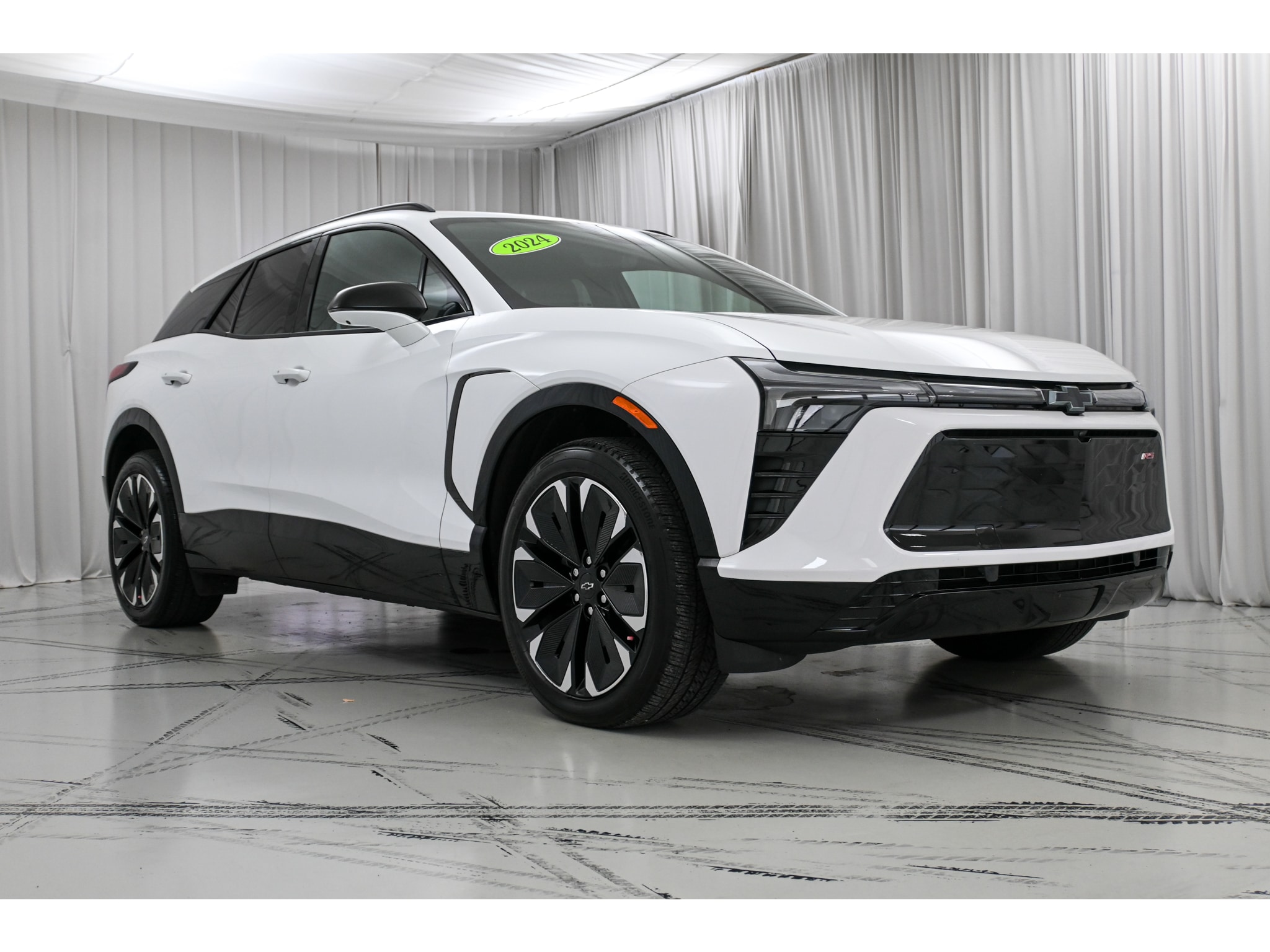 Used 2024 Chevrolet Blazer EV RS with VIN 3GNKDCRJ6RS188031 for sale in Wilmington, DE