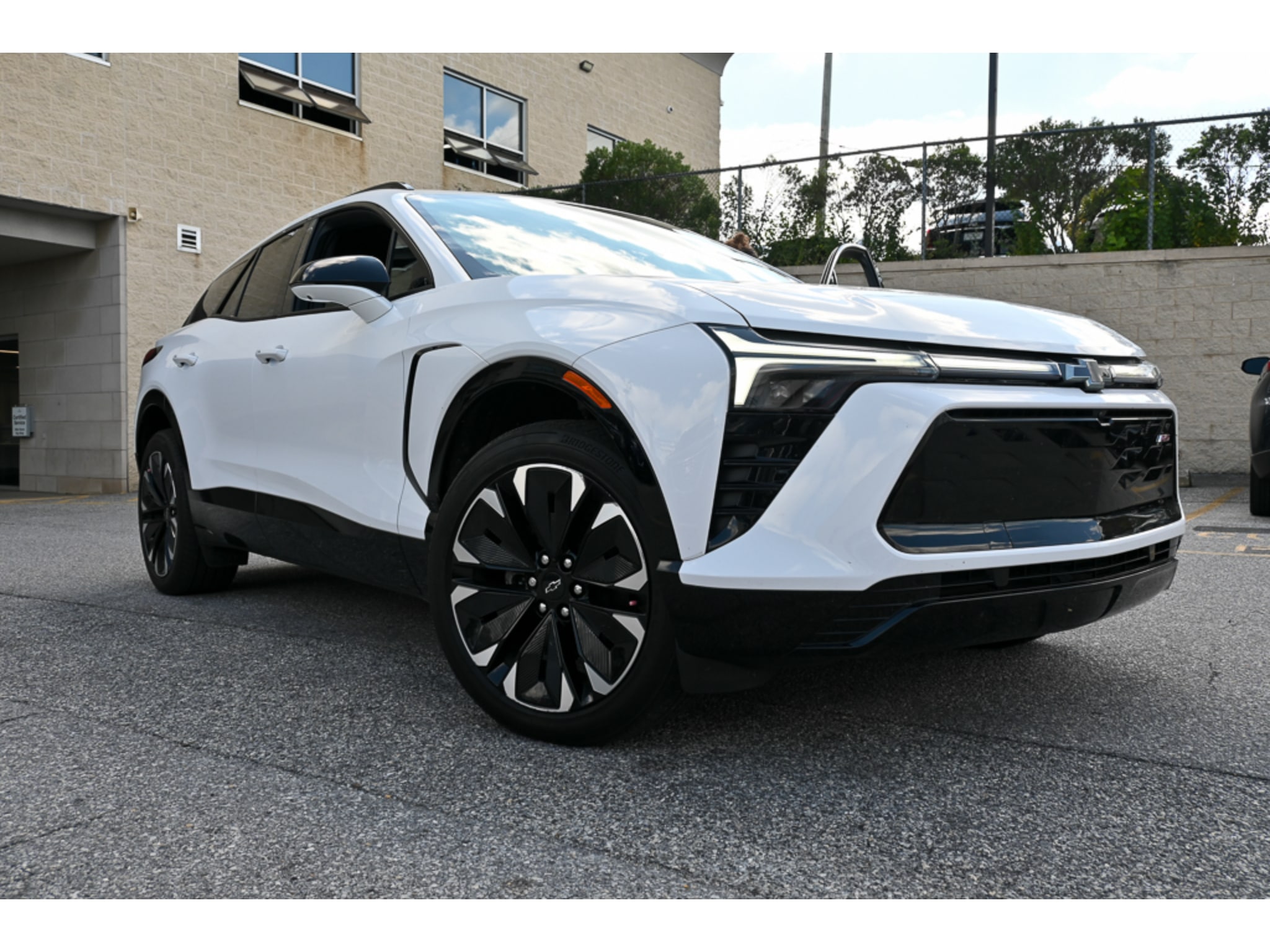 Used 2024 Chevrolet Blazer EV RS with VIN 3GNKDCRJ6RS188031 for sale in Wilmington, DE