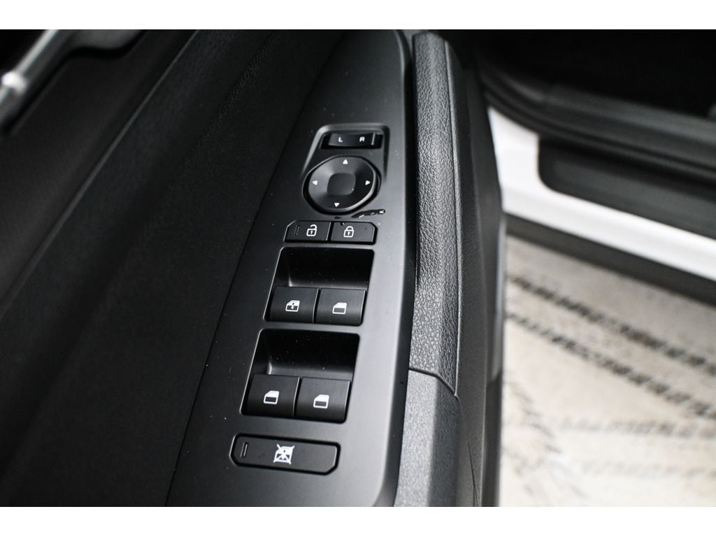 2026 Kia Sportage LX - Photo 15