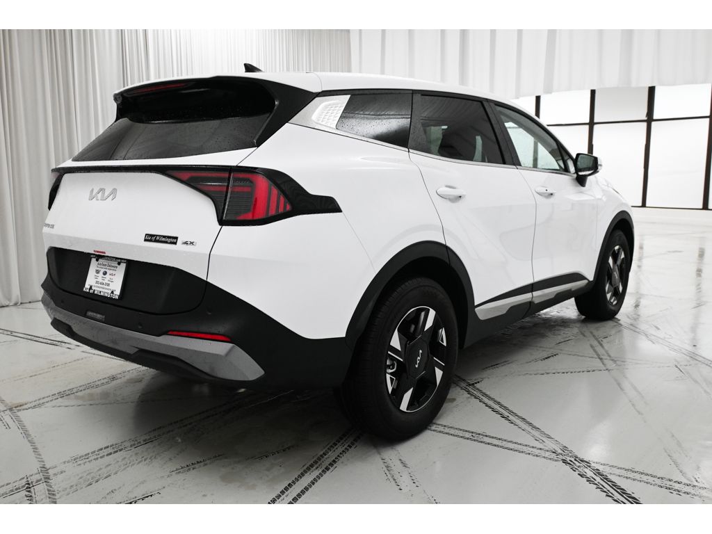 2026 Kia Sportage LX - Photo 7