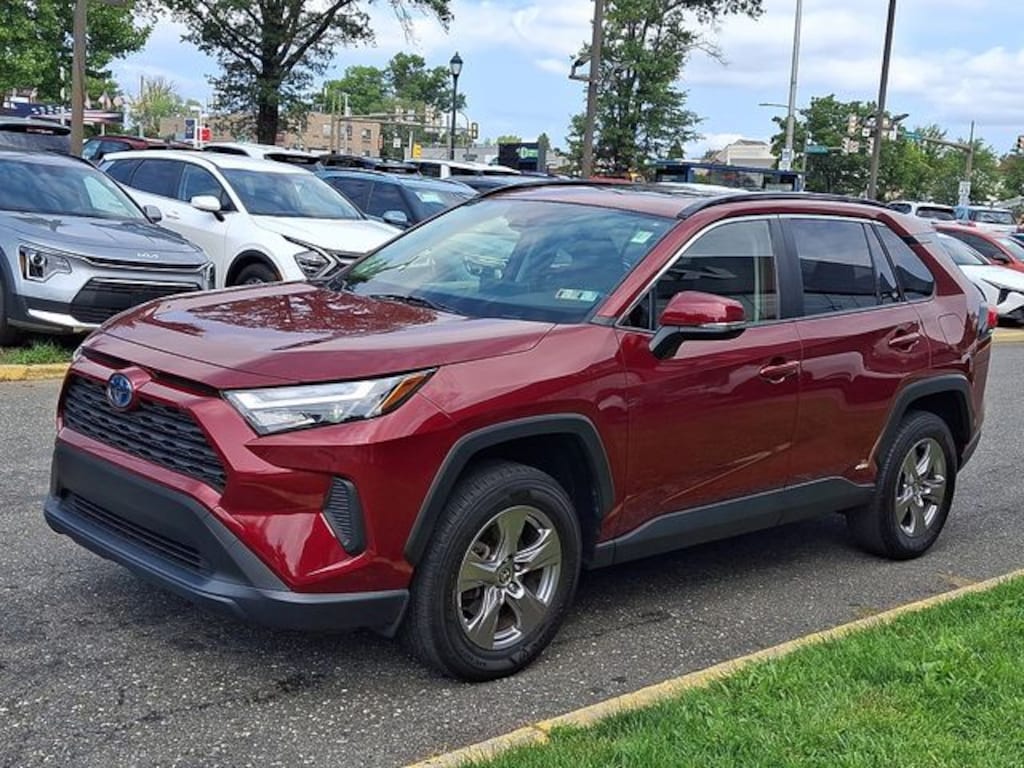Used 2023 Toyota RAV4 Hybrid XLE SUV