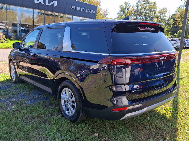 Certified 2024 Kia Carnival LX Minivan/Van