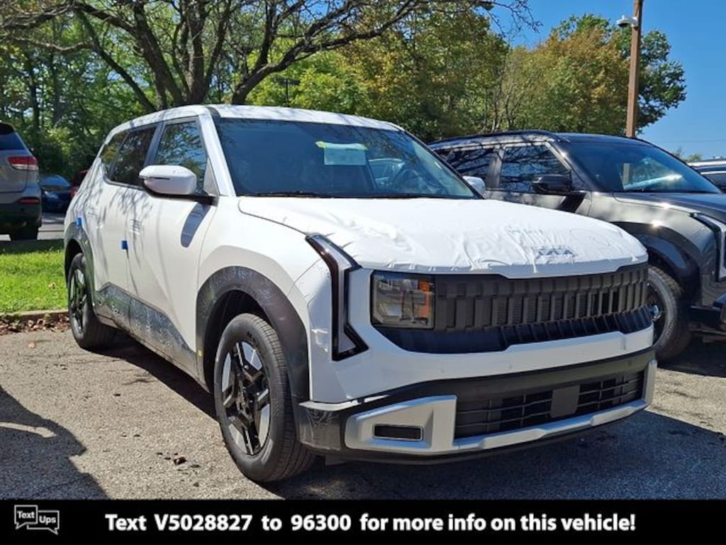 New 2027 Kia Seltos LX SUV