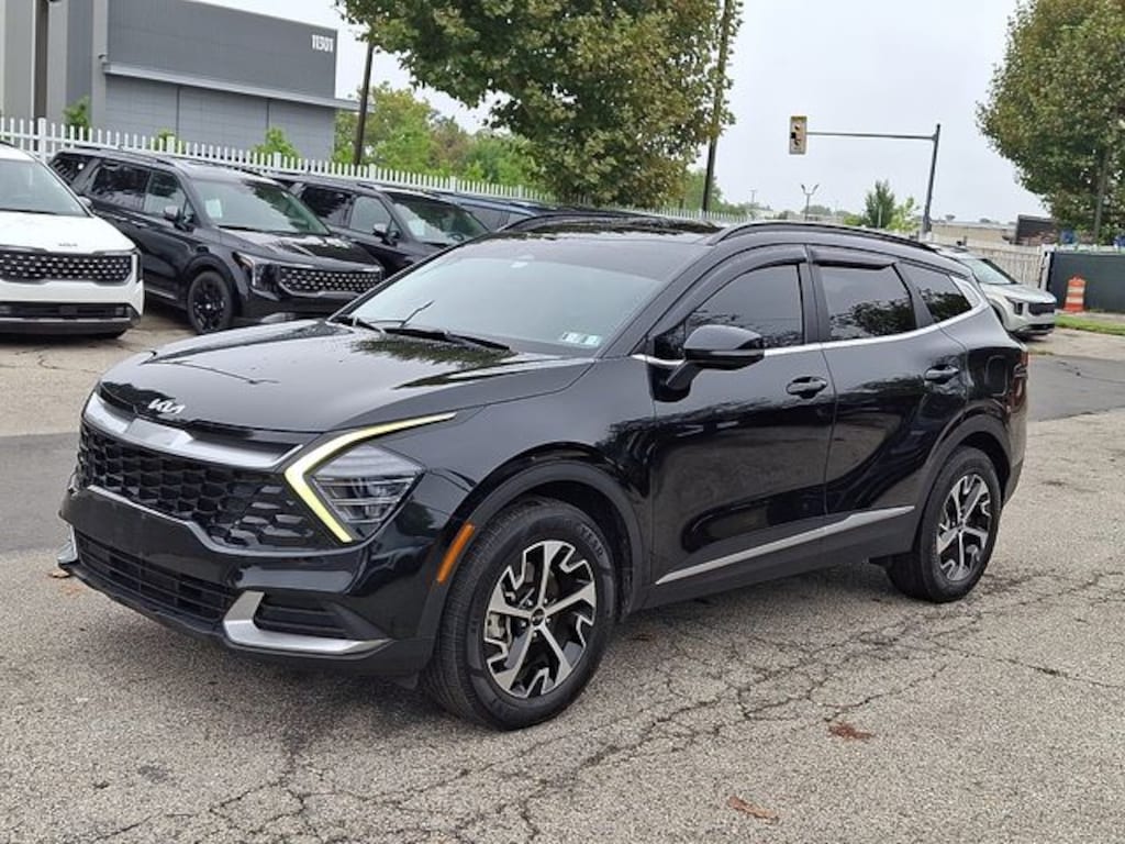 Certified 2025 Kia Sportage Hybrid EX SUV