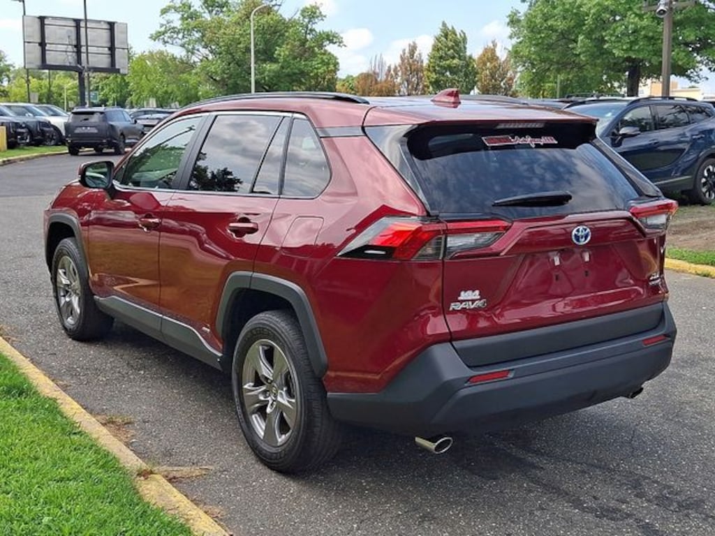 Used 2023 Toyota RAV4 Hybrid XLE SUV