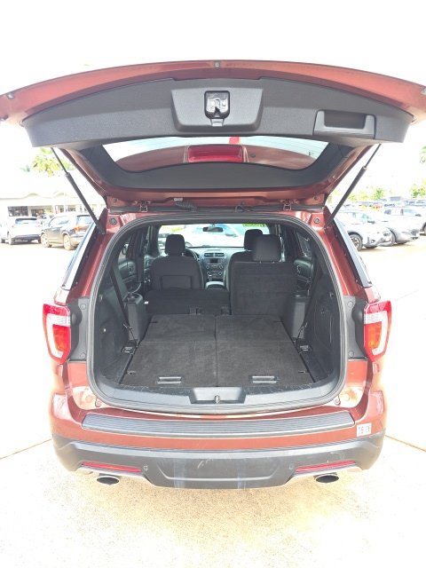 2018 Ford Explorer XLT - Photo 10