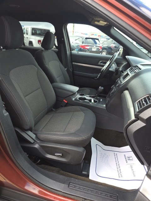 2018 Ford Explorer XLT - Photo 11