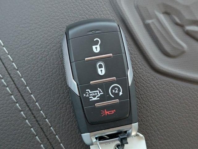 2026 RAM 2500 Laramie - Photo 31