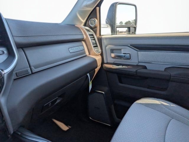 2026 RAM 2500 Laramie - Photo 15