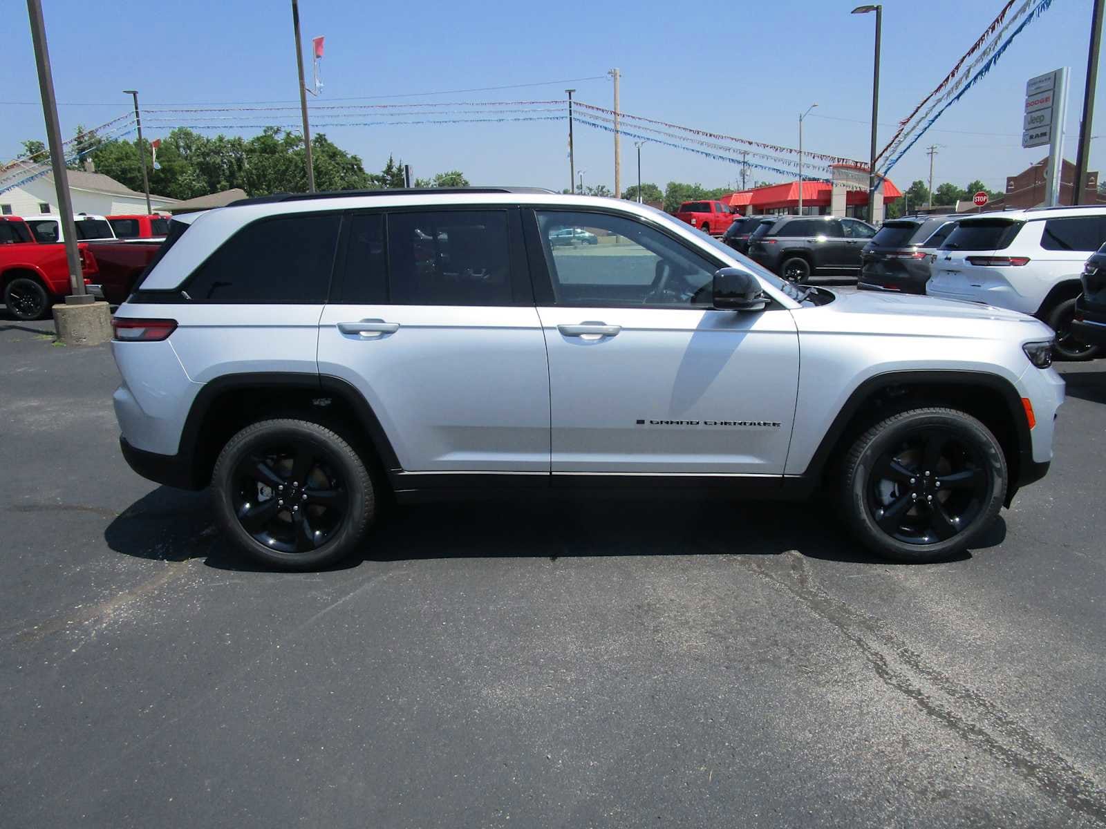2025 Jeep Grand Cherokee