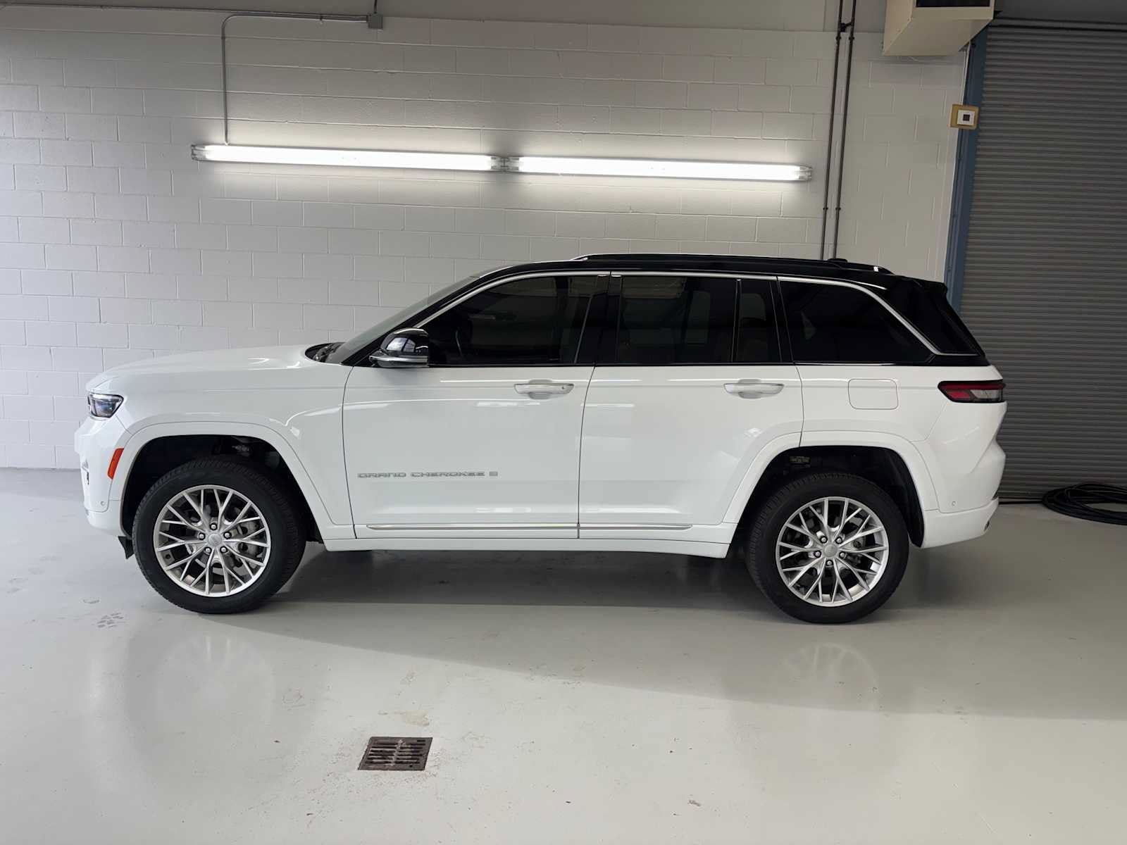 2024 Jeep Grand Cherokee Summit