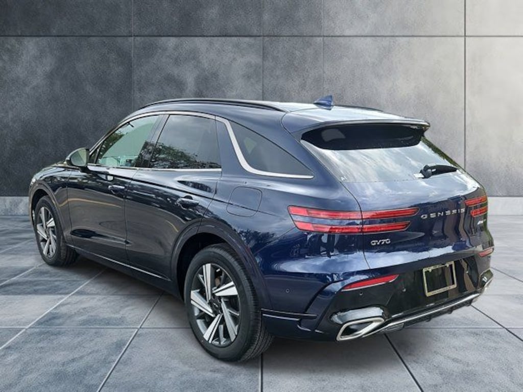 New 2026 Genesis GV70 3.5T Sport Advanced SUV