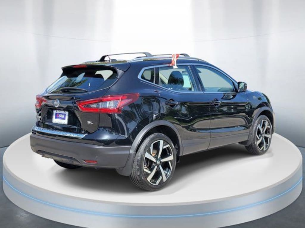 Used 2020 Nissan Rogue Sport SL SUV