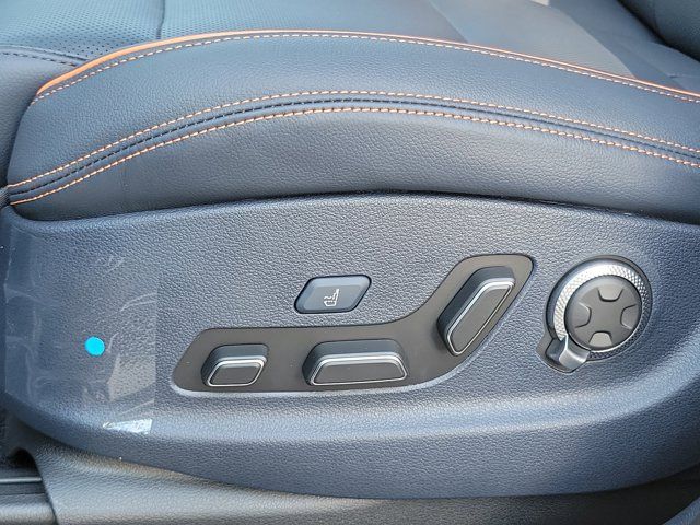 2026 GENESIS GV70 Sport Advanced - Photo 20