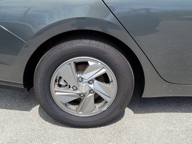 Certified 2026 Hyundai Elantra SE Sedan