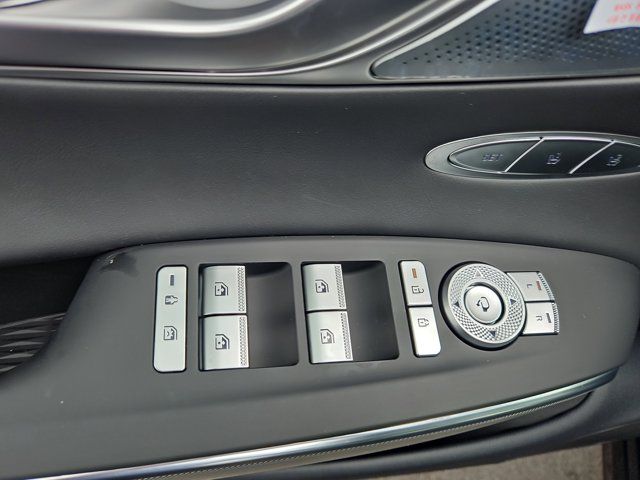 2026 GENESIS GV70 Sport Advanced - Photo 16