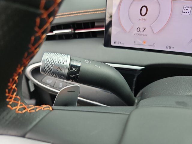 2026 GENESIS GV70 Sport Advanced - Photo 23