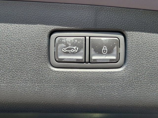 2026 GENESIS GV70 Sport Advanced - Photo 8