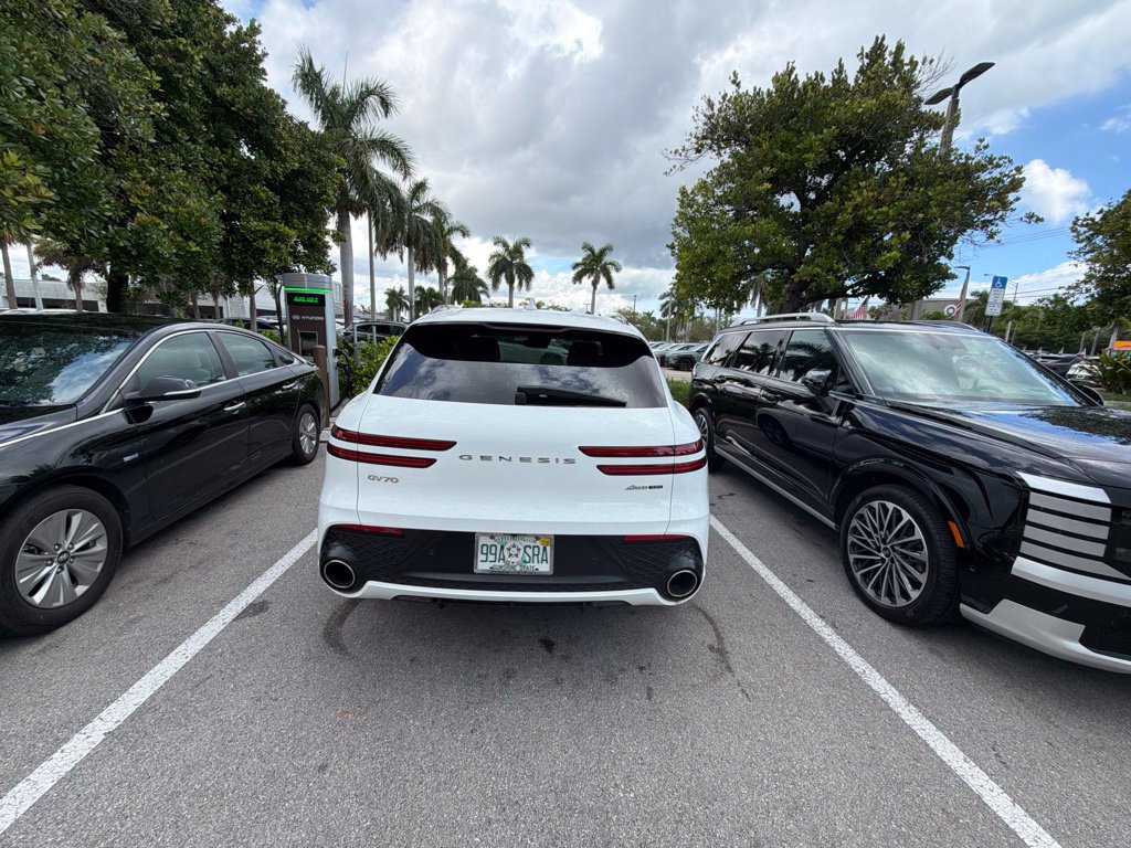 2024 GENESIS GV70 Sport - Photo 8