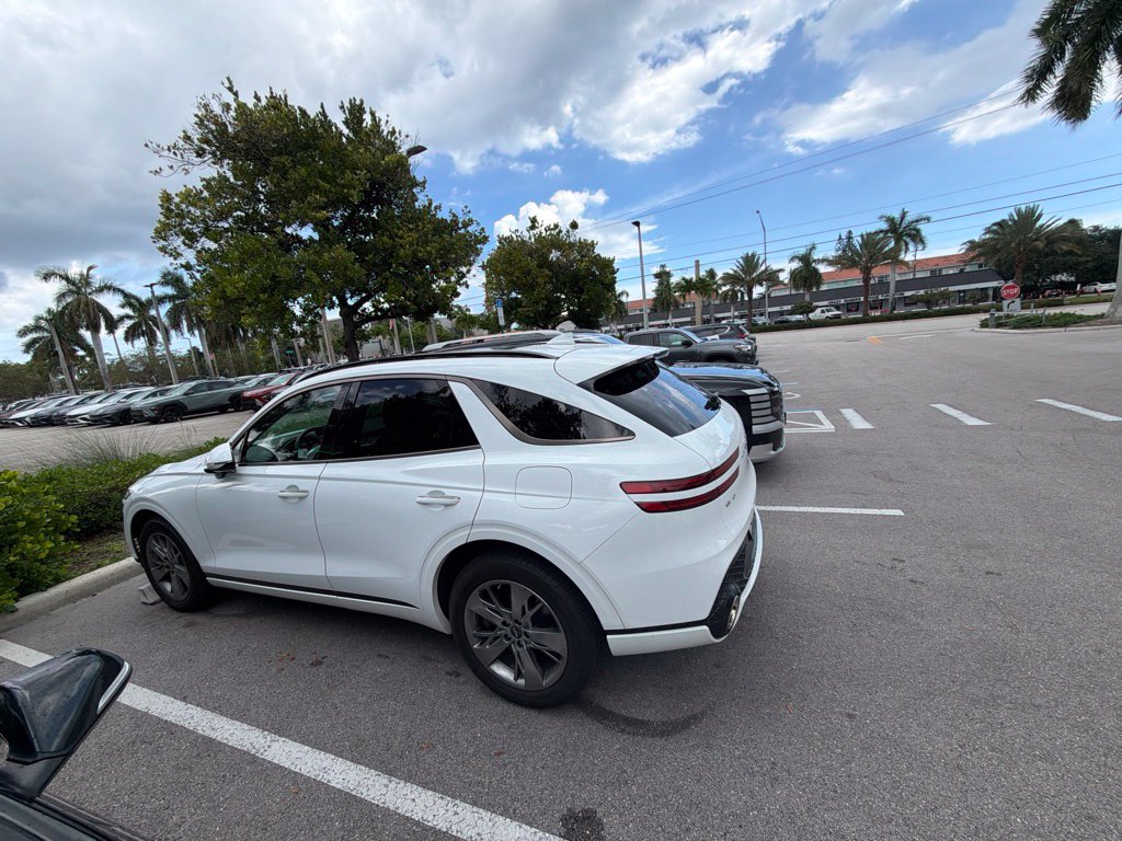 2024 GENESIS GV70 Sport - Photo 10