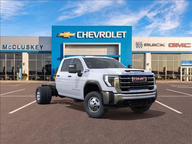 2026 GMC Sierra 3500 Chassis Cab