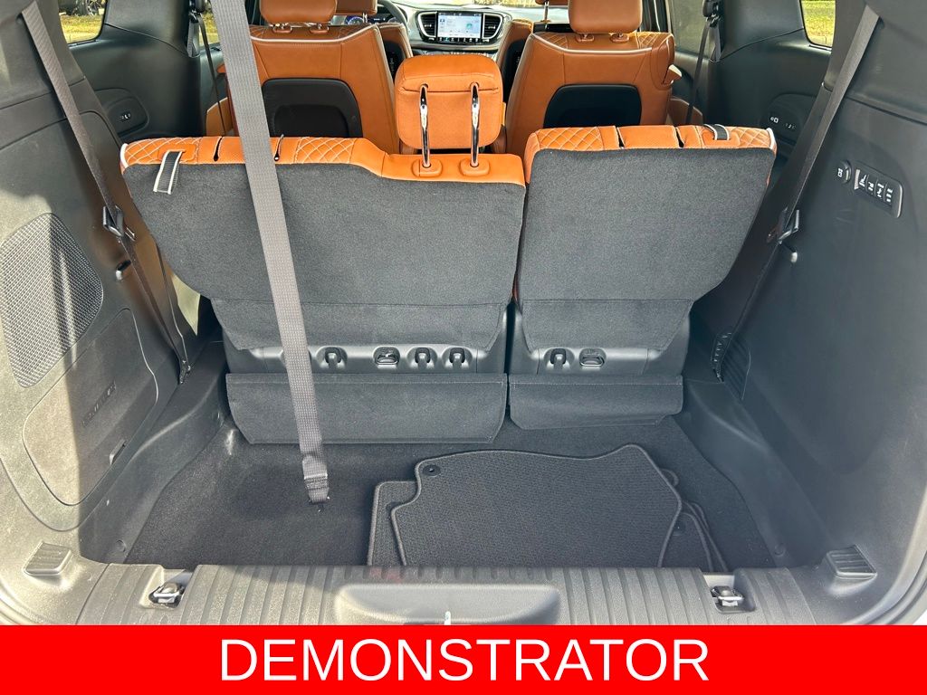 2026 Chrysler Pacifica Pinnacle - Photo 30