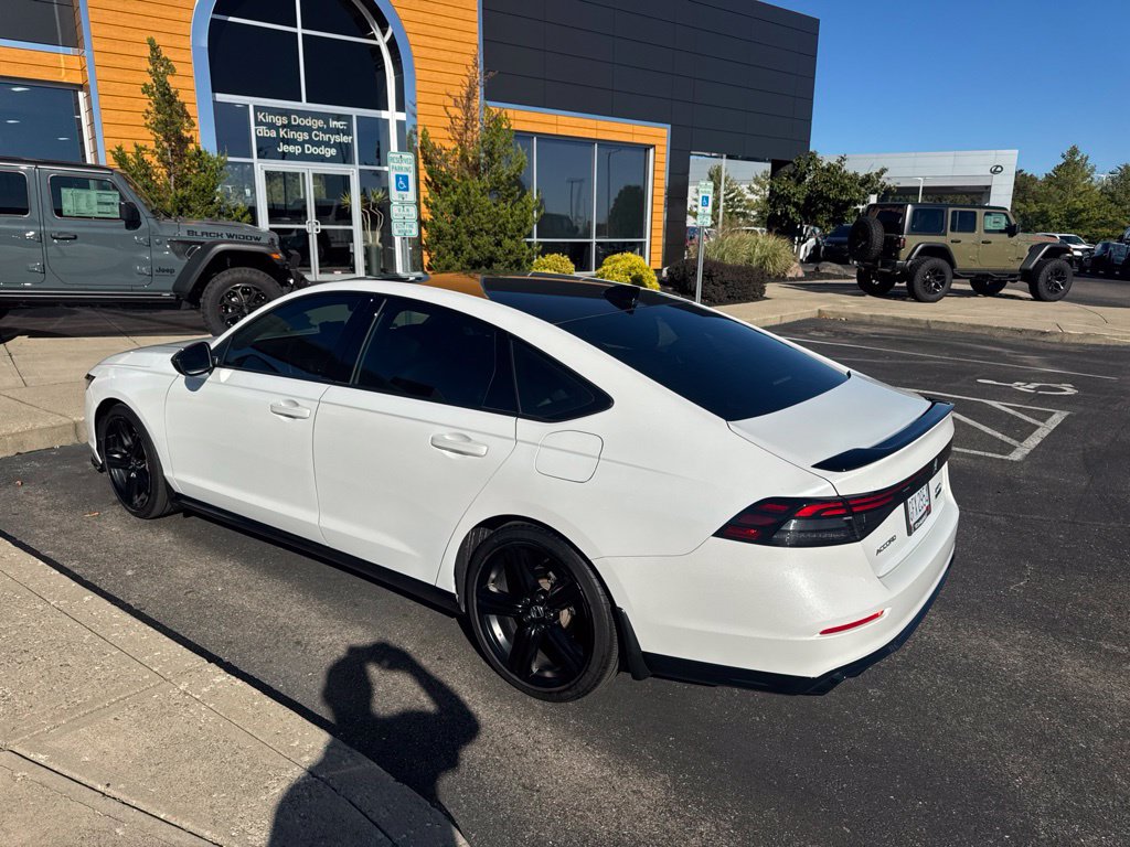 Used 2023 Honda Accord Hybrid Sport-L Sedan