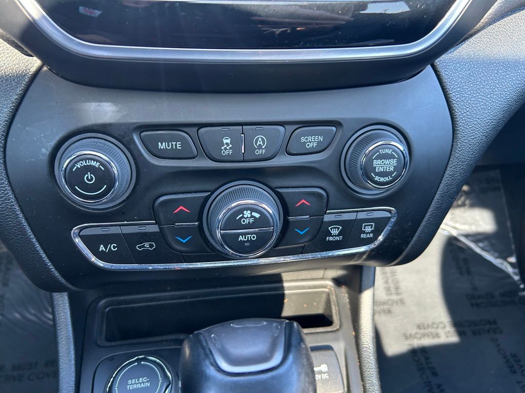 2022 Jeep Cherokee Limited - Photo 15