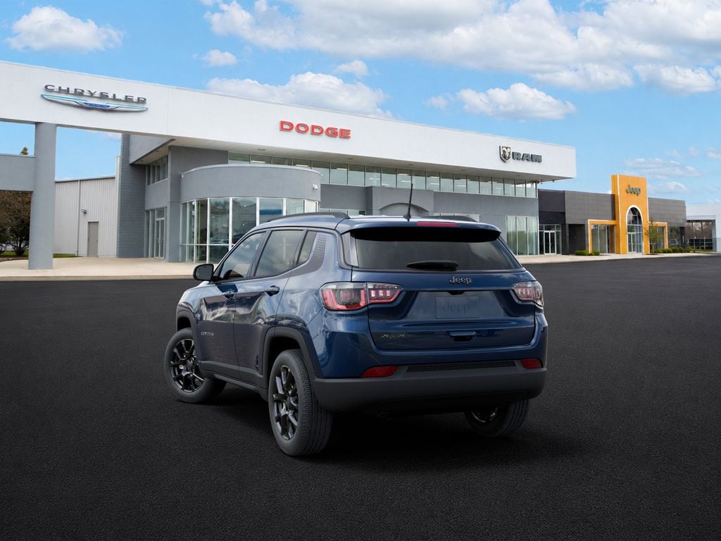 New 2026 Jeep Compass Latitude Sport Utility
