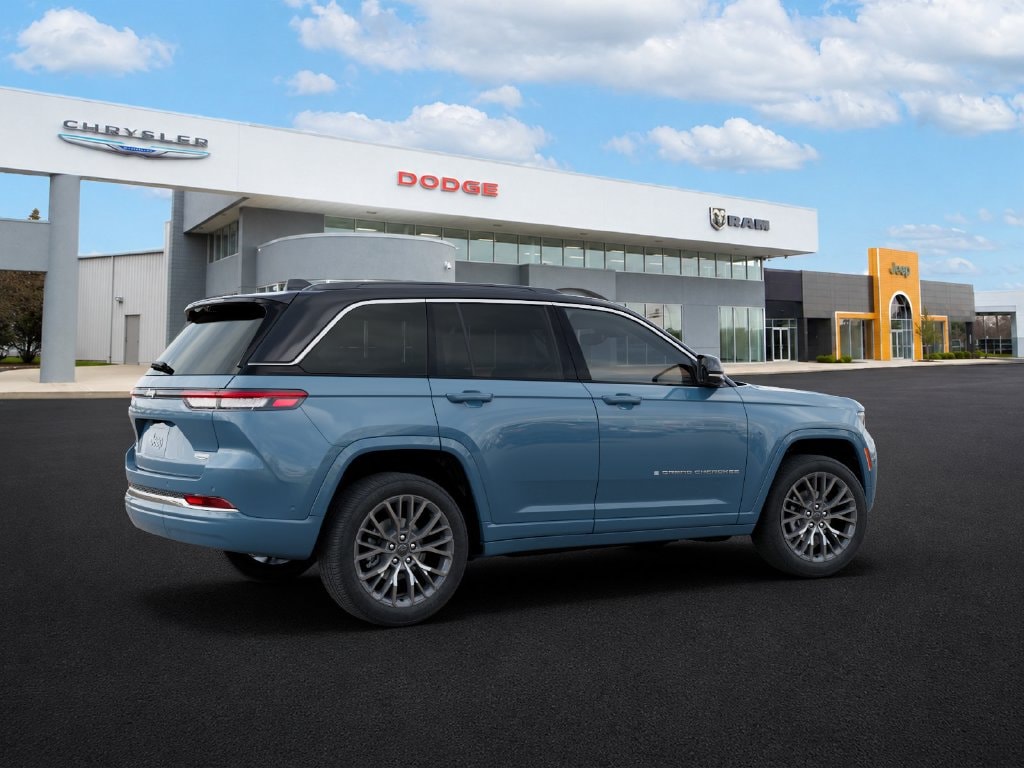 New 2027 Jeep Grand Cherokee Summit Sport Utility