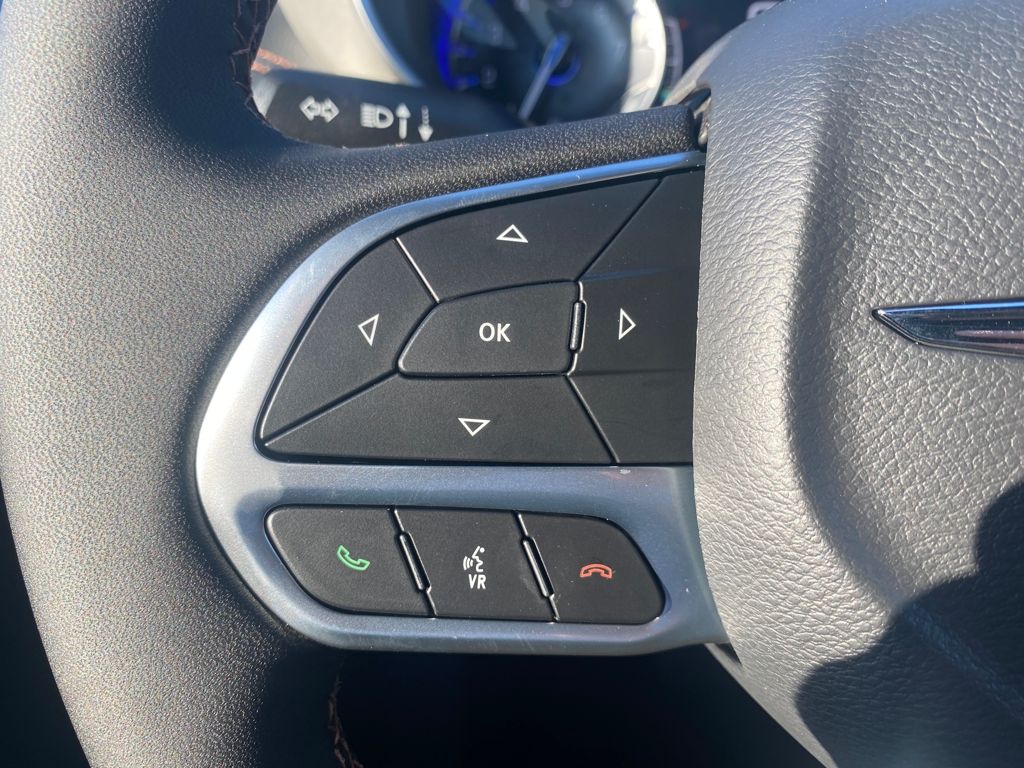 2026 Chrysler Pacifica Pinnacle - Photo 16