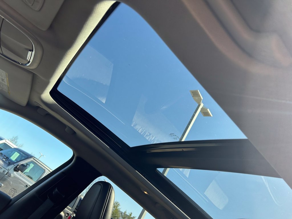 2022 Jeep Cherokee Limited - Photo 25