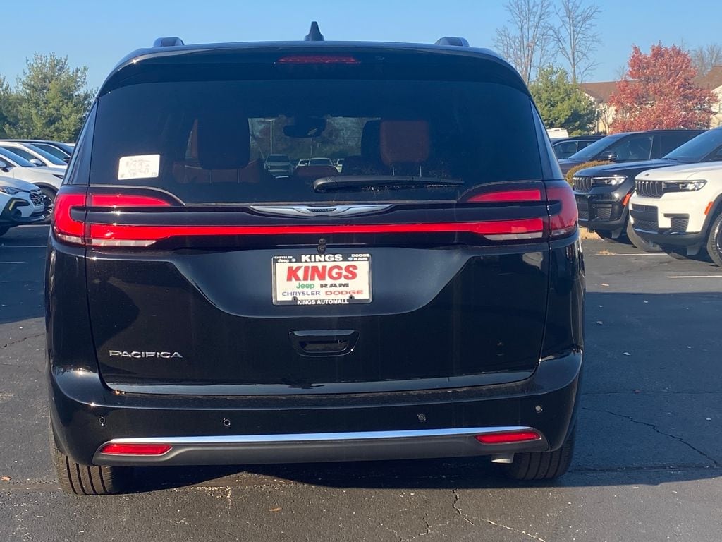 2026 Chrysler Pacifica Pinnacle - Photo 6