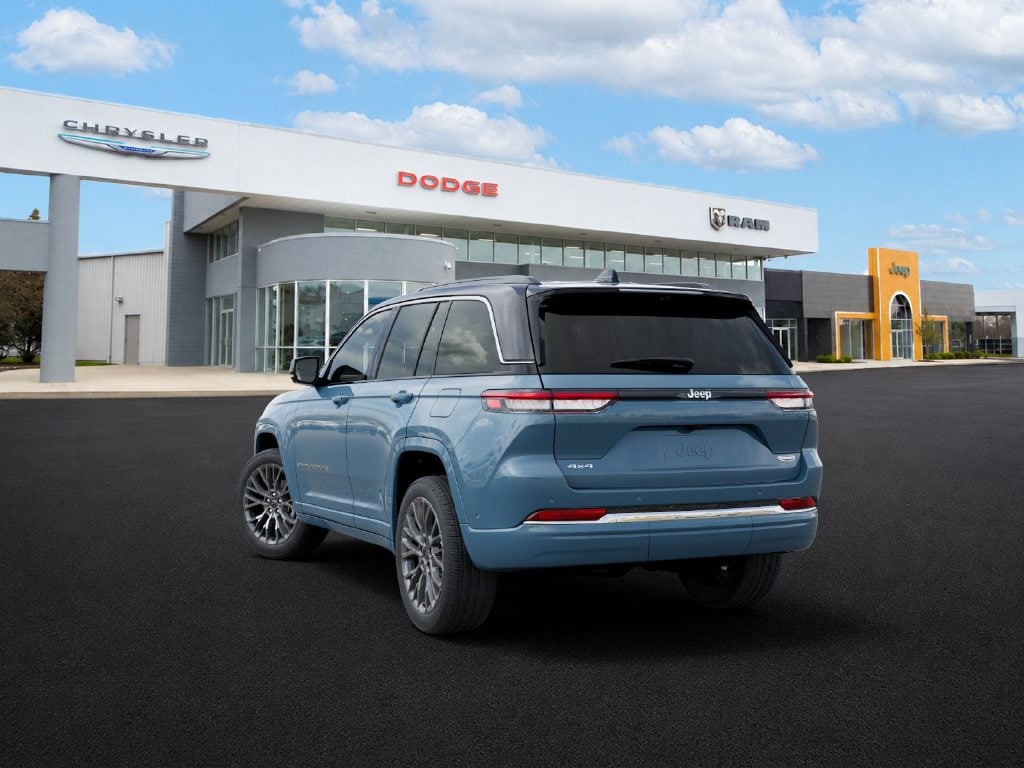 New 2027 Jeep Grand Cherokee Summit Sport Utility