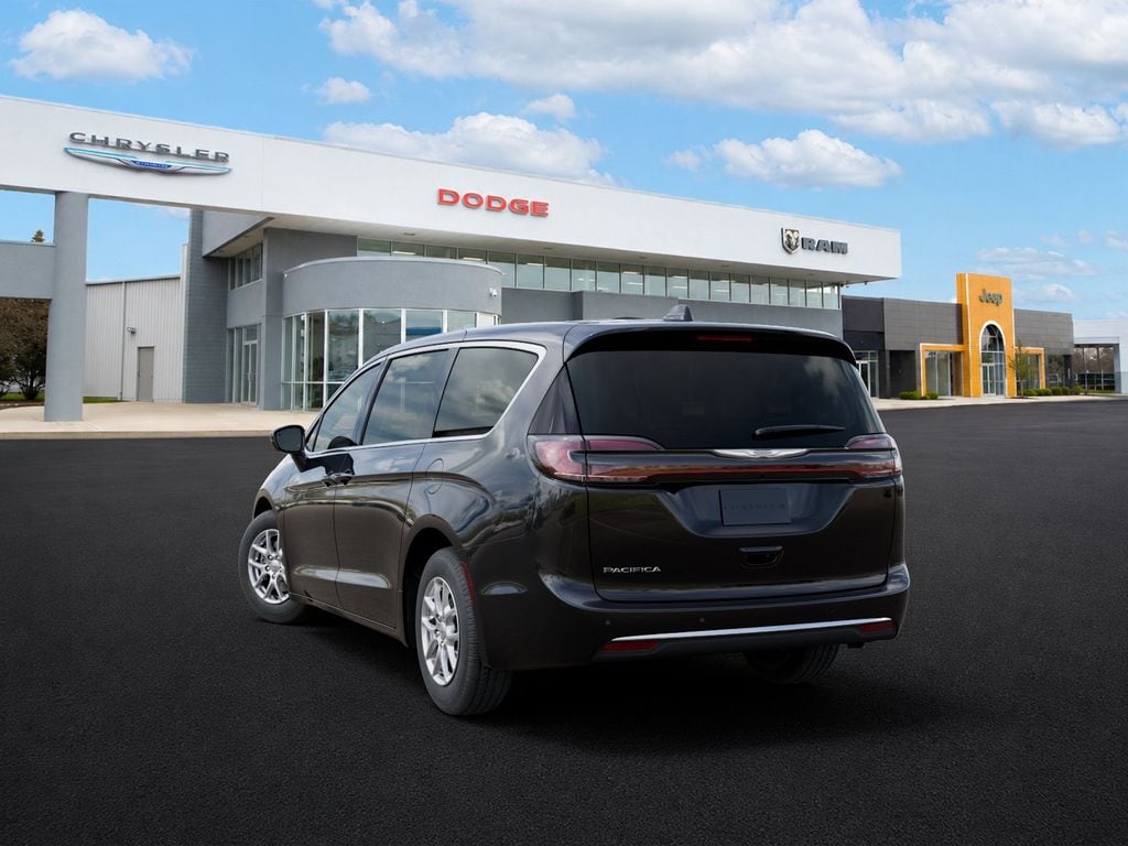 New 2026 Chrysler Pacifica Select Passenger Van