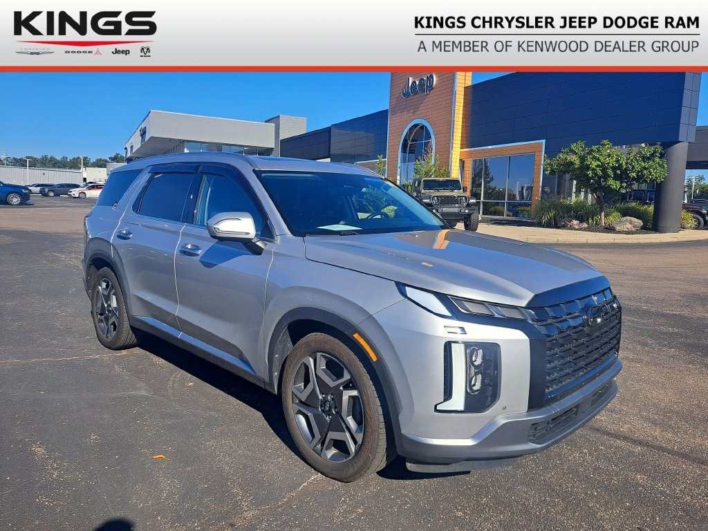 Used 2023 Hyundai Palisade Limited SUV