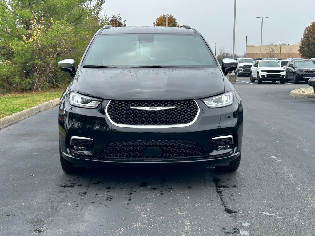 New 2026 Chrysler Pacifica Pinnacle Passenger Van