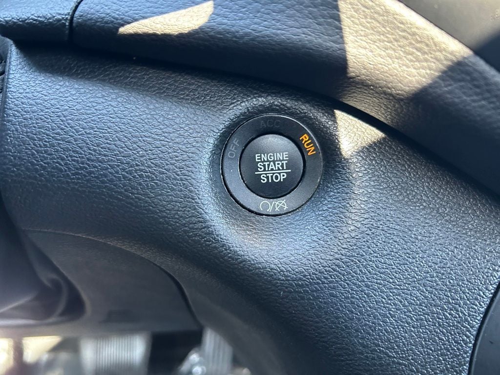 2022 Jeep Cherokee Limited - Photo 18