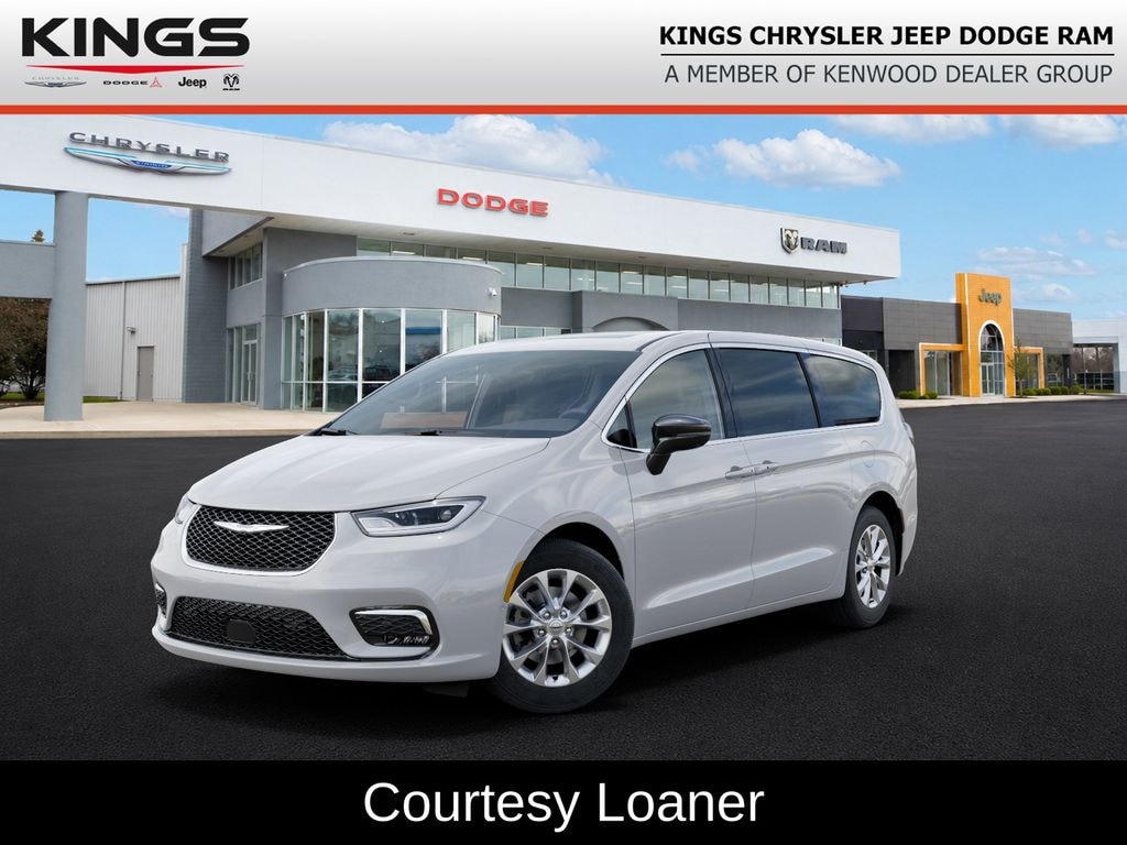 New 2026 Chrysler Pacifica Limited Passenger Van