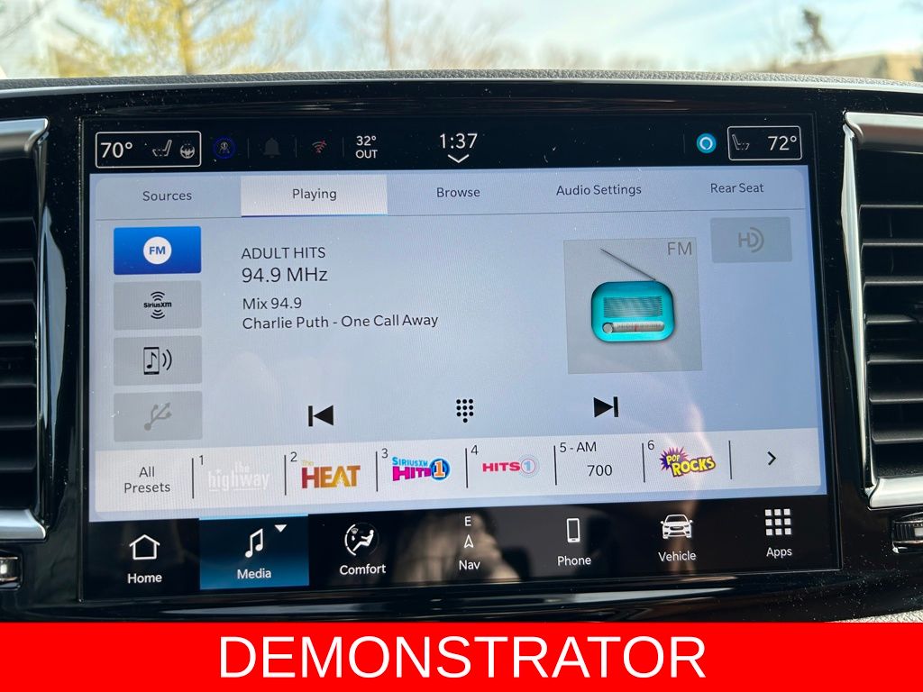 2026 Chrysler Pacifica Pinnacle - Photo 15