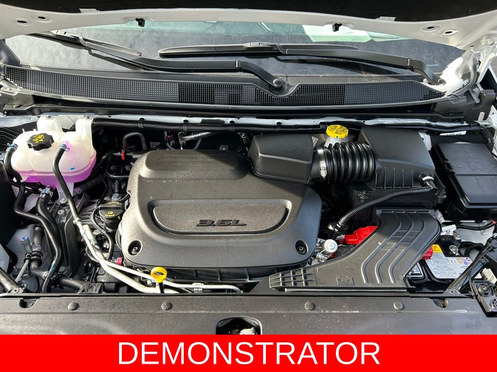 2026 Chrysler Pacifica Pinnacle - Photo 9