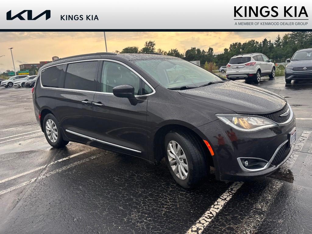 2017 Chrysler Pacifica