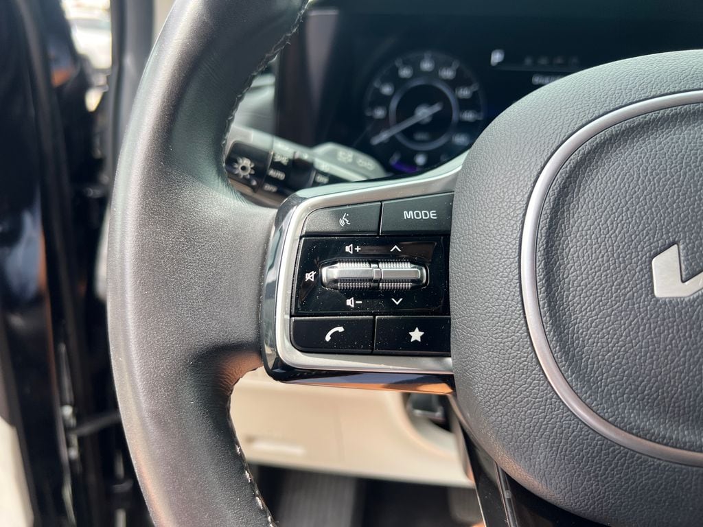 2023 Kia Carnival SX - Photo 19