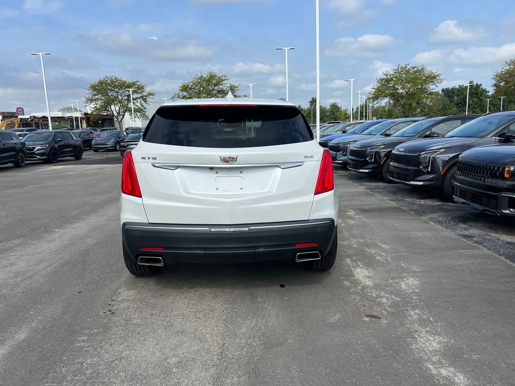Used 2017 Cadillac XT5 Luxury SUV