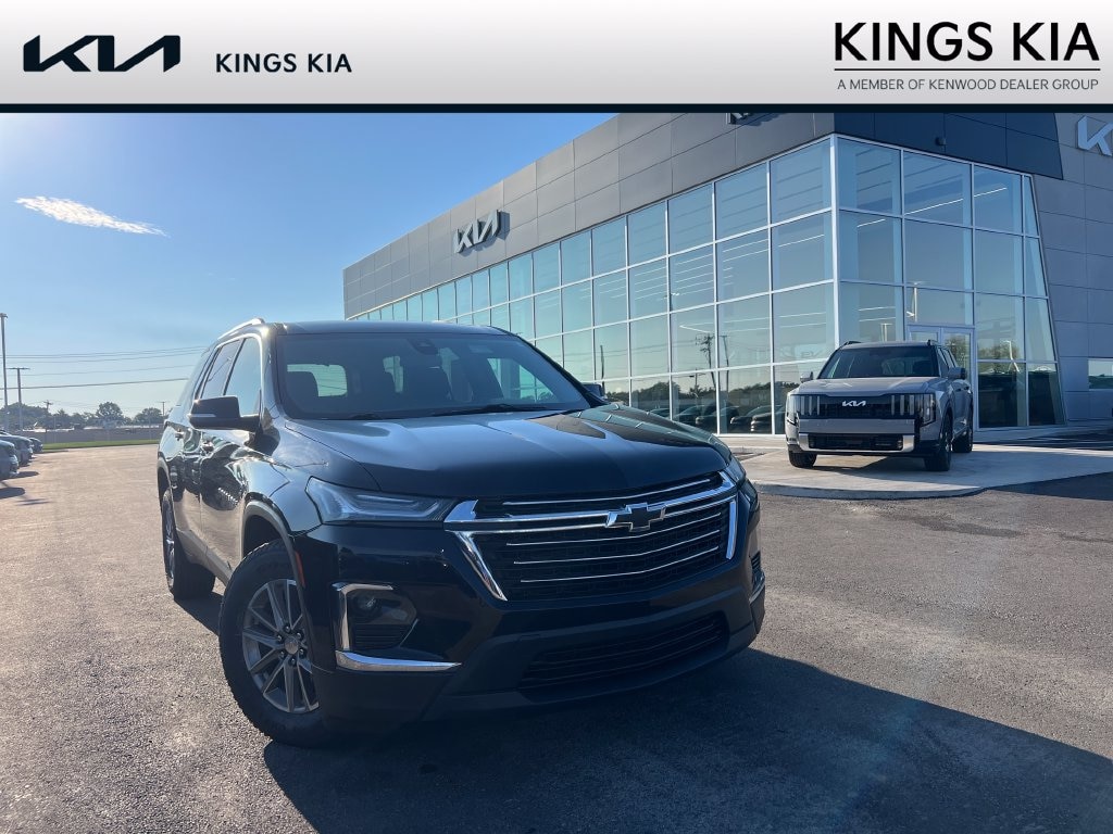Used 2024 Chevrolet Traverse Limited LT Cloth SUV