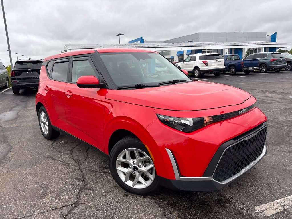 Certified 2024 Kia Soul S Hatchback