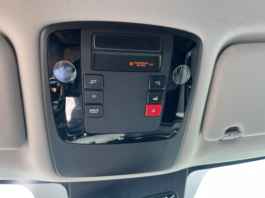 2023 Kia Carnival SX - Photo 27