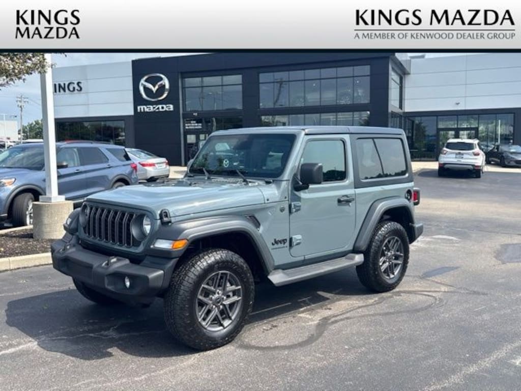 Used 2025 Jeep Wrangler Sport S SUV