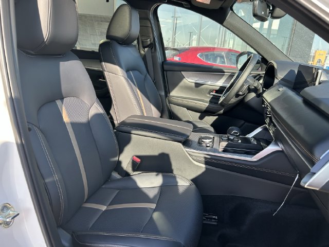 2026 Mazda CX-70 Premium Package - Photo 30